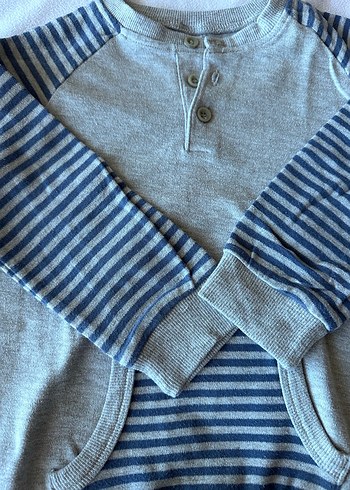 4 yaş Gri Çizgili pijama takımı - Görsel 2