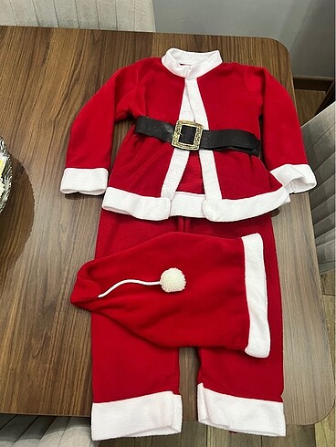 LC Waikiki Çocuk Noel baba kostümü