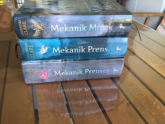 Cehennem makineleri serisi