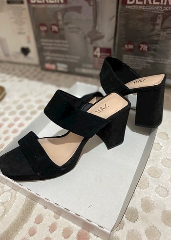 Siyah Blok Topuklu Kadın Platform Terlik - Görsel 2