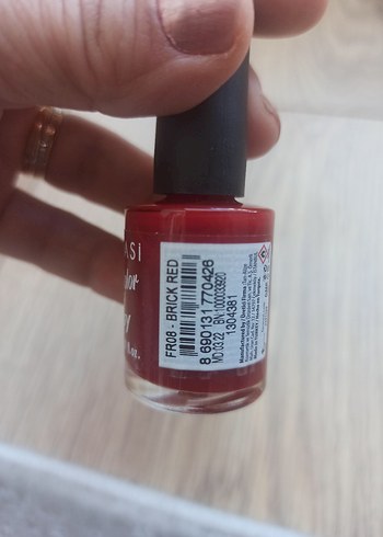 Farmasi Parlak Bordo Oje brick red 08 - Görsel 2