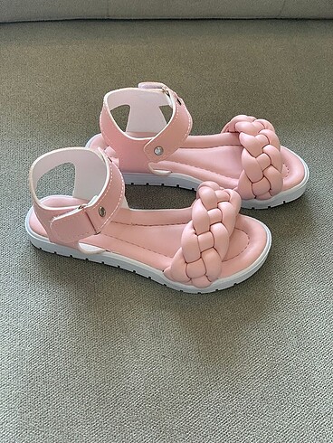 34 Beden pembe Renk Çocuk eva örgülü pembe sandalet