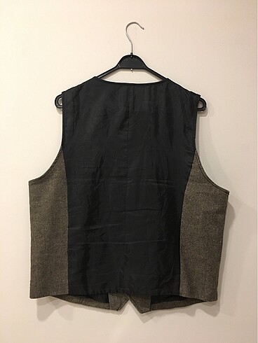Urban Outfitters urban yelek