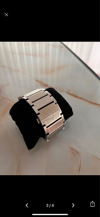 Calvin Klein Calvin clein saat