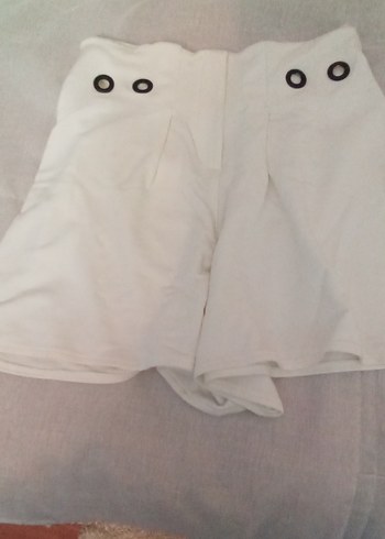 Düğmeli Beyaz Midi Hamile Keten Şort - Görsel 6