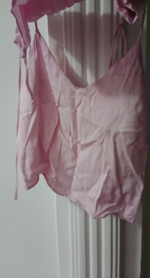 Pembe Mini Şort ve üst askılı - Görsel 2