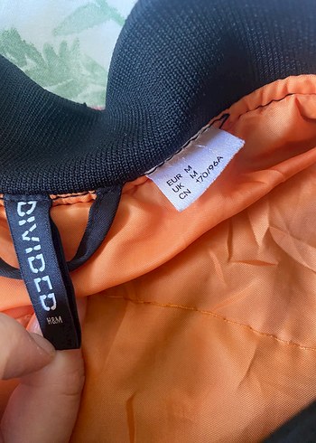 Siyah Fermuarlı Günlük Kadın Ceket - Görsel 3