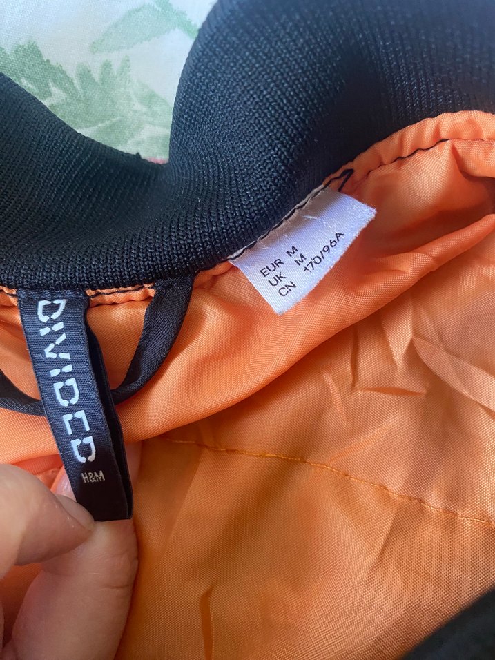 Siyah Fermuarlı Günlük Kadın Ceket - Görsel 3