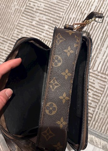 Kadın Kahverengi Louis Vuitton Deri Çapraz Çanta - Görsel 2