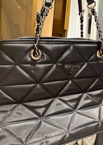 Prada Siyah Deri Fermuarlı Kadın Çanta - Görsel 3