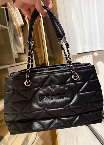 Prada Siyah Deri Fermuarlı Kadın Çanta - Görsel 2