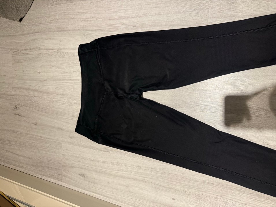 Siyah Elastik Spor Kadın Tayt - Görsel 4