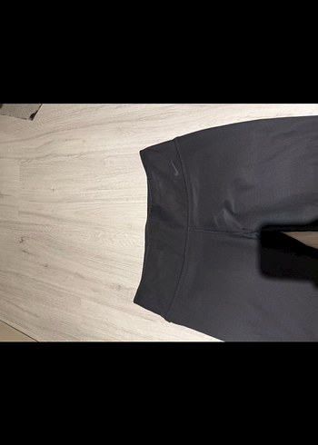 Siyah Kadın Spor Tayt - Günlük Şıklık - Görsel 5