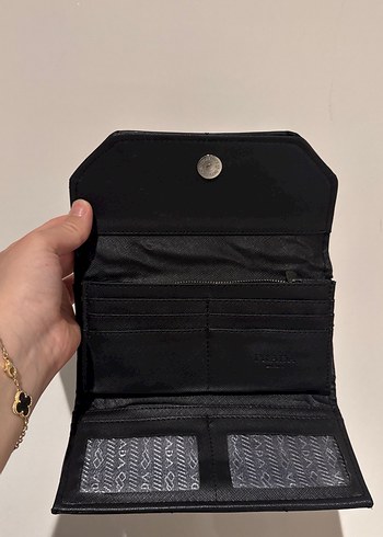 Prada Siyah Deri Kadın Cüzdan - Görsel 3
