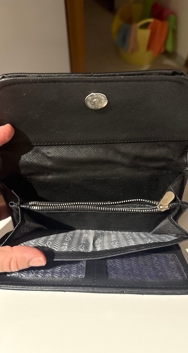 Prada Siyah Deri Kadın Cüzdan - Görsel 4