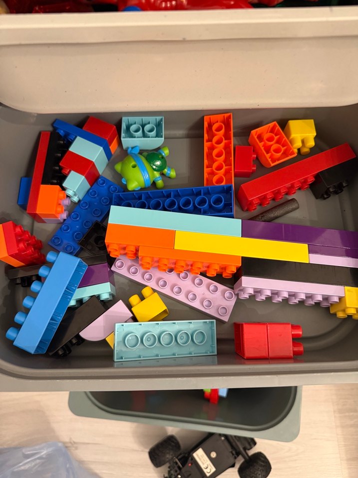 Sarı Renkli Çocuk Eğitim Masası - Görsel 5