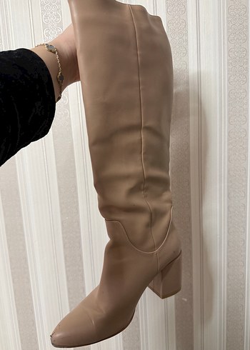 Bej Deri Stiletto Topuklu Kadın Çizme - Görsel 3