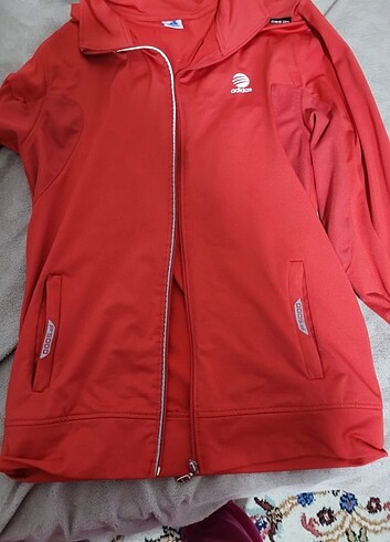 Adidas Kirmizi swit