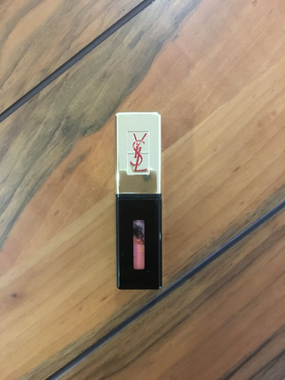 universal Beden Yves saint laurent