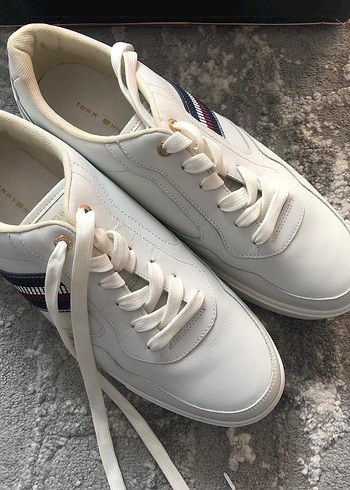 Tommy Hilfiger Beyaz Kadın Spor Ayakkabı - Görsel 3