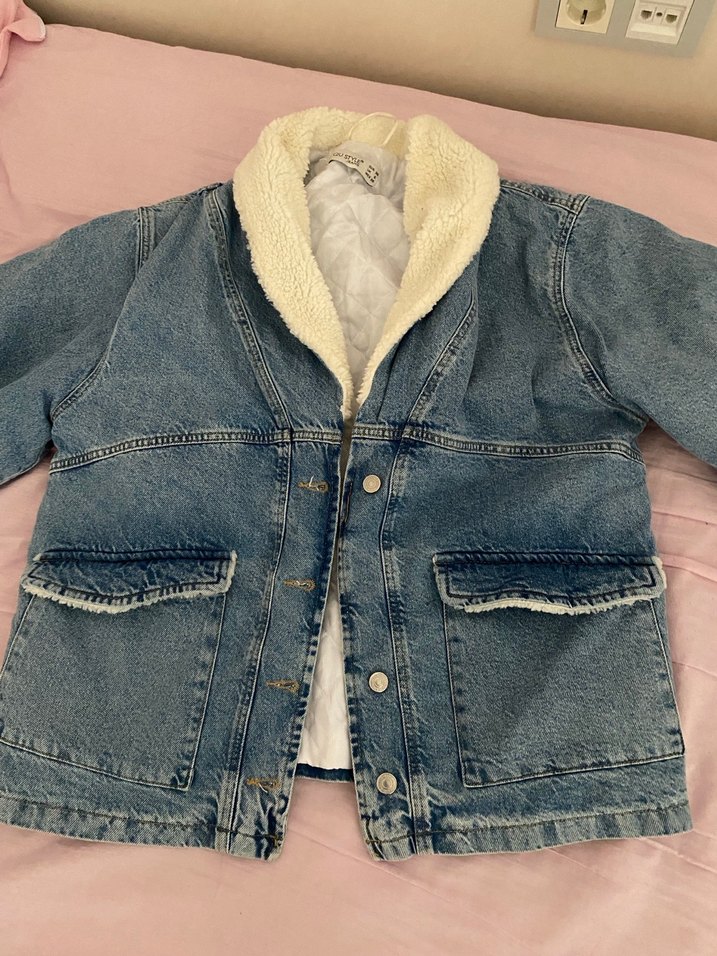 Düğmeli Beyaz Yaka Detaylı Kadın Kot Ceket - Görsel 5