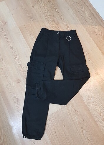 Bershka Kargo Pantolon