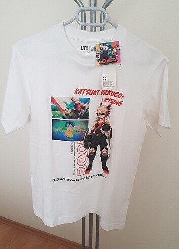 Uniqlo marka tişört