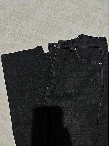 Siyah mom jean