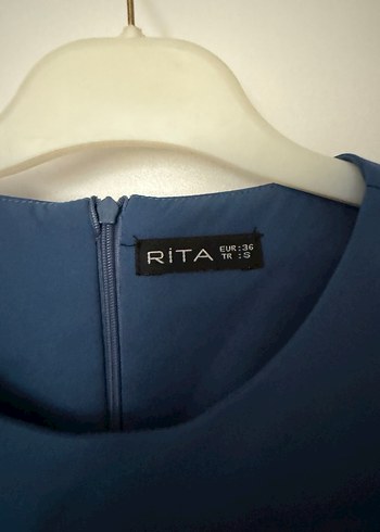 Uzun Kollu Lacivert Saten Elbise - Görsel 5