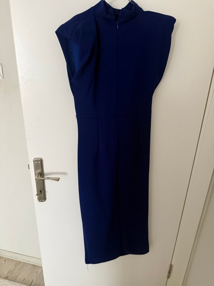 Askılı Lacivert Uzun Abiye Elbise - Görsel 3