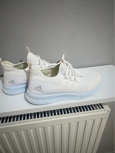 Adidas Spor ayakkabı