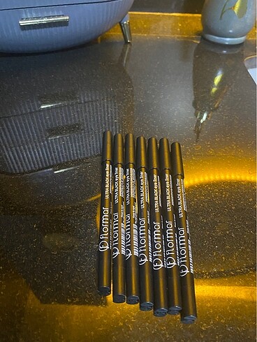  Beden Flormar Kalem Eyeliner