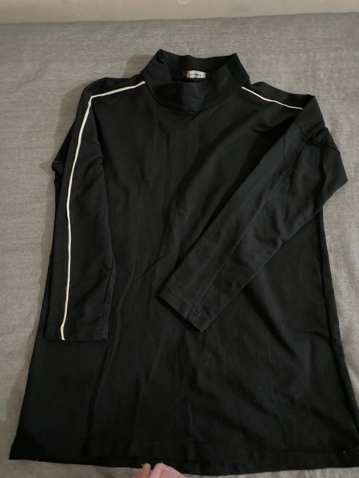 Siyah Yüksek Yakalı Hamile Tunik - Görsel 3