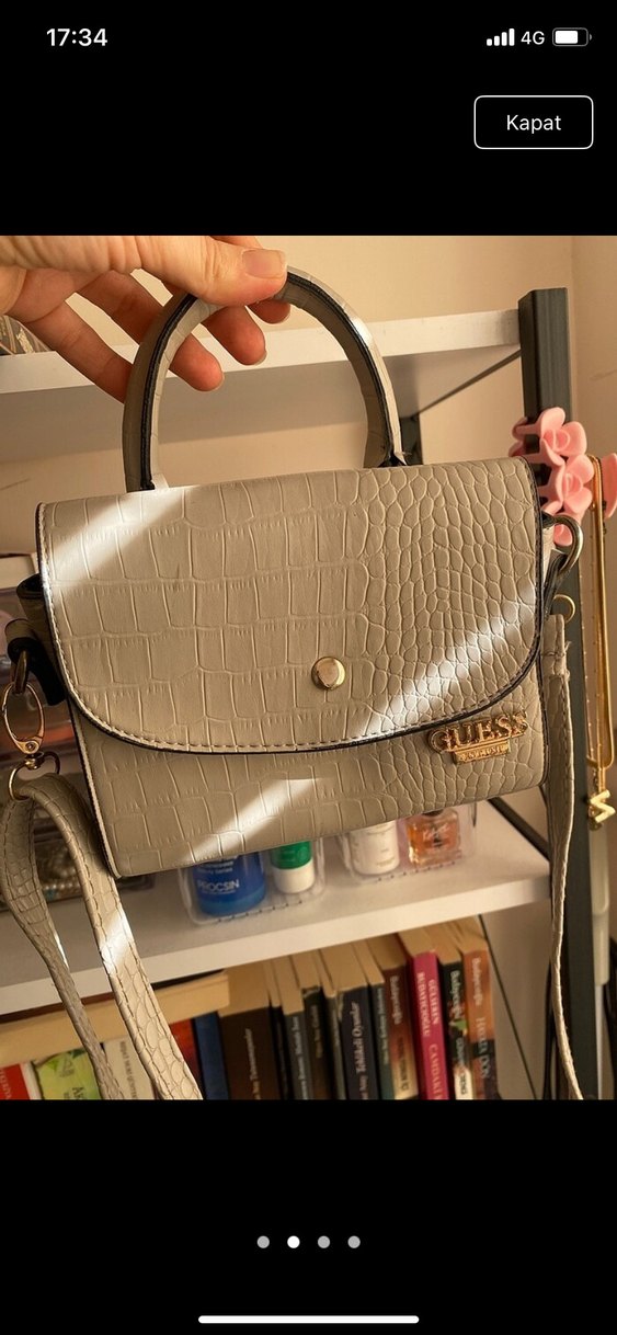 Guess Gri Deri Yılan Desenli Kadın Çanta - Görsel 2