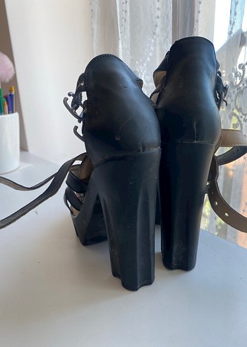 Kemerli Siyah Platform Topuklu Kadın Ayakkabı - Görsel 3