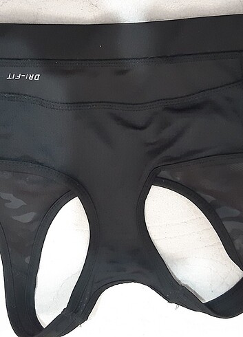Nike spor sutyeni
