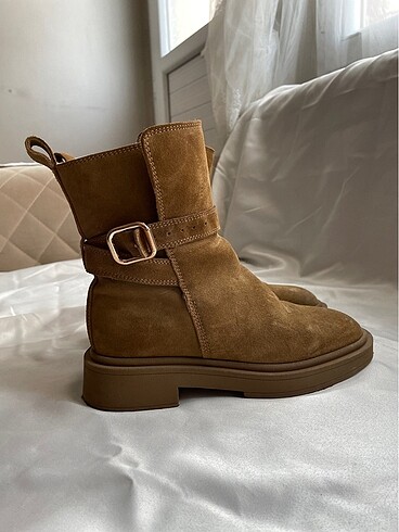 Zara bot