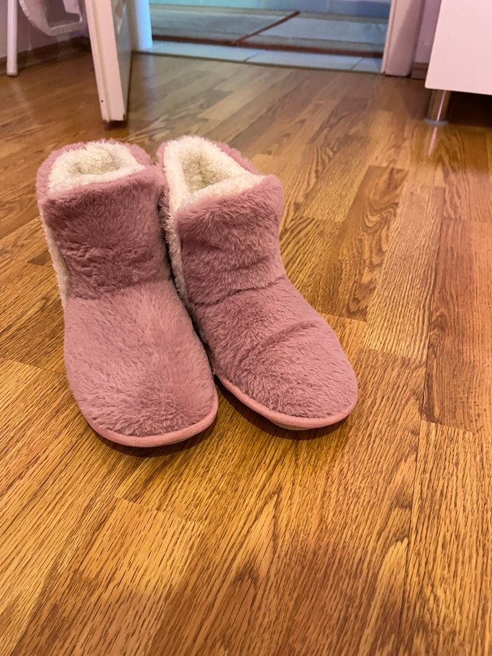 Ev botu pembe 38 numara - Görsel 2