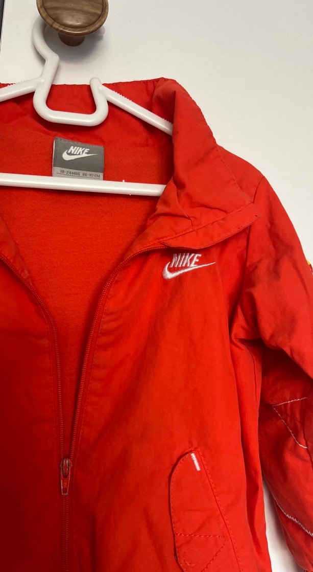 Nike Kırmızı Fermuarlı Erkek Çocuk Ceketi - Görsel 2