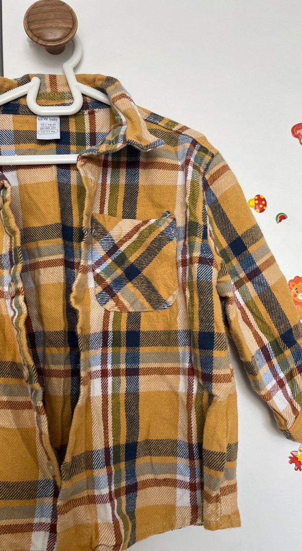 Erkek Çocuk Uzun Kollu Düğmeli Kahverengi Gömlek - Görsel 2