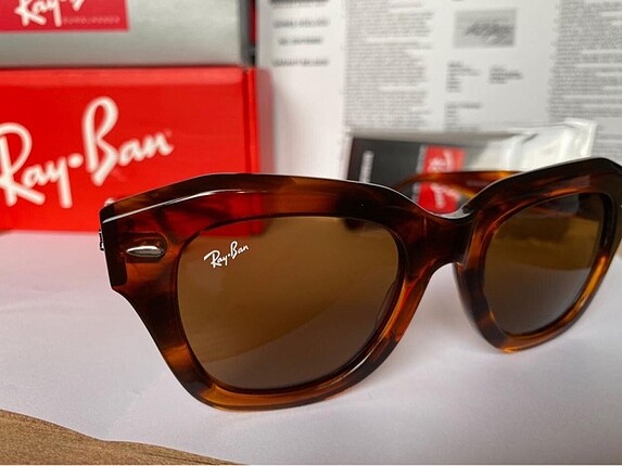RayBan 2186 954/33 49 State Street