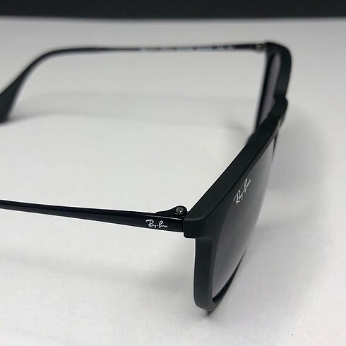 Beden siyah Renk RayBan 4171 622/8G 54 Erika