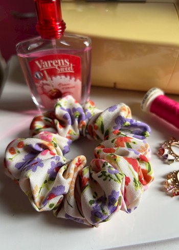 Bloom Charm Scrunchie