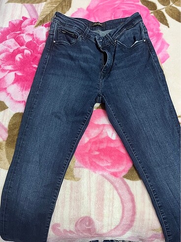 Mavi jeans pantolon