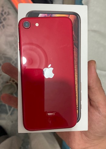 Kırmızı iPhone SE - Görsel 4