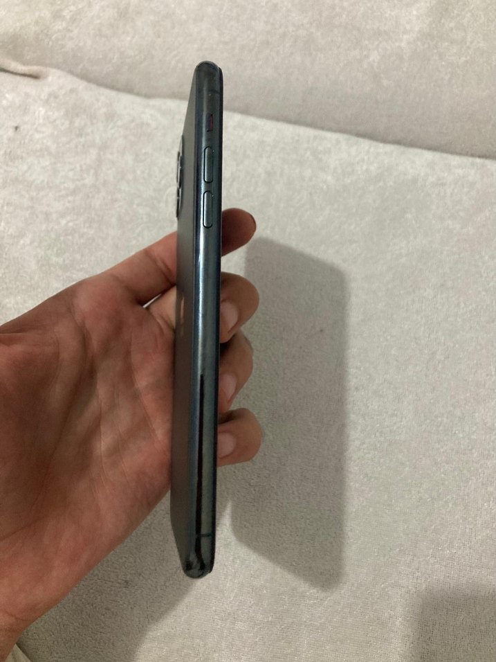 Yaşil iPhone 11 Pro Max - Görsel 2