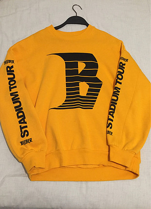 Bieber tour sweatshirt