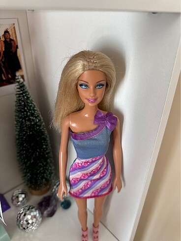 Barbie 2010 Barbie