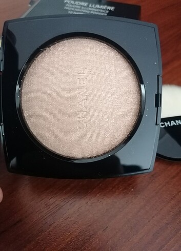  Beden Chanel Highlighter