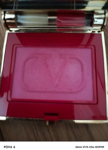 Beden Renk Valentino 01 Born in Rona